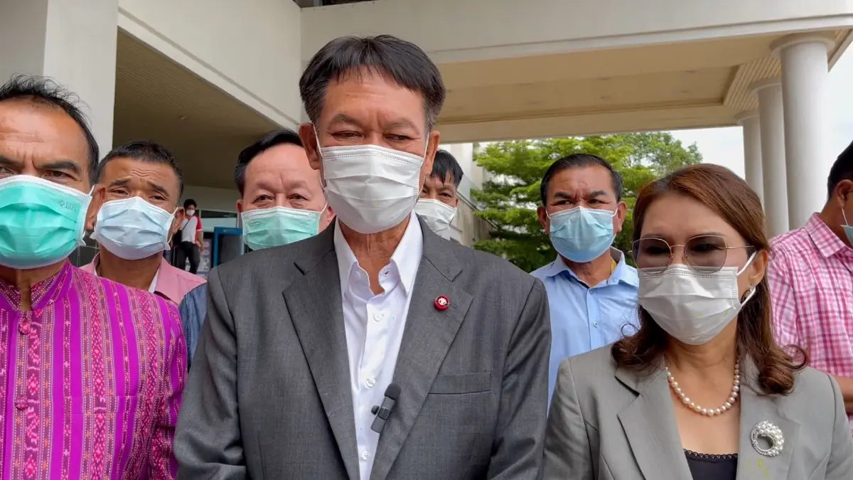"เอกภาพ" ประกาศส่งศรีภรรยา และบุตรชายลงสนามเลือกตั้งร้อยเอ็ด