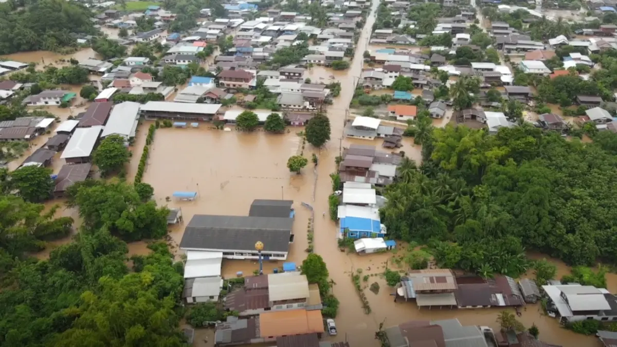 ปภ.เผย น้ำท่วม 35 จังหวัด ประชาชนรับผลกระทบ 142,474 ครัวเรือน