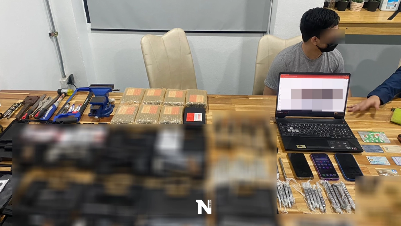 ทลายแก๊งค้าปืนออนไลน์รายใหญ่ ขายผ่าน YouTube กลุ่มไลน์ มากกว่า 500 กระบอก ทลายแก๊งค้าปืนออนไลน์รายใหญ่ ขายผ่าน YouTube กลุ่มไลน์ มากกว่า 500 กระบอก