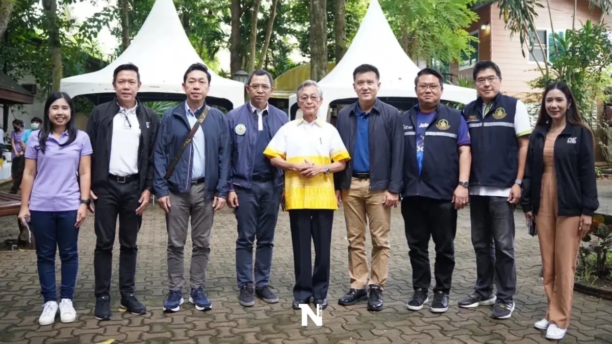 "ชัยวุฒิ"เข้าคารวะ"นายหัวชวน"หลังเยือนเมืองตรังยกเป็นต้นแบบการเมือง "ชัยวุฒิ"เข้าคารวะ"นายหัวชวน"หลังเยือนเมืองตรังยกเป็นต้นแบบการเมือง