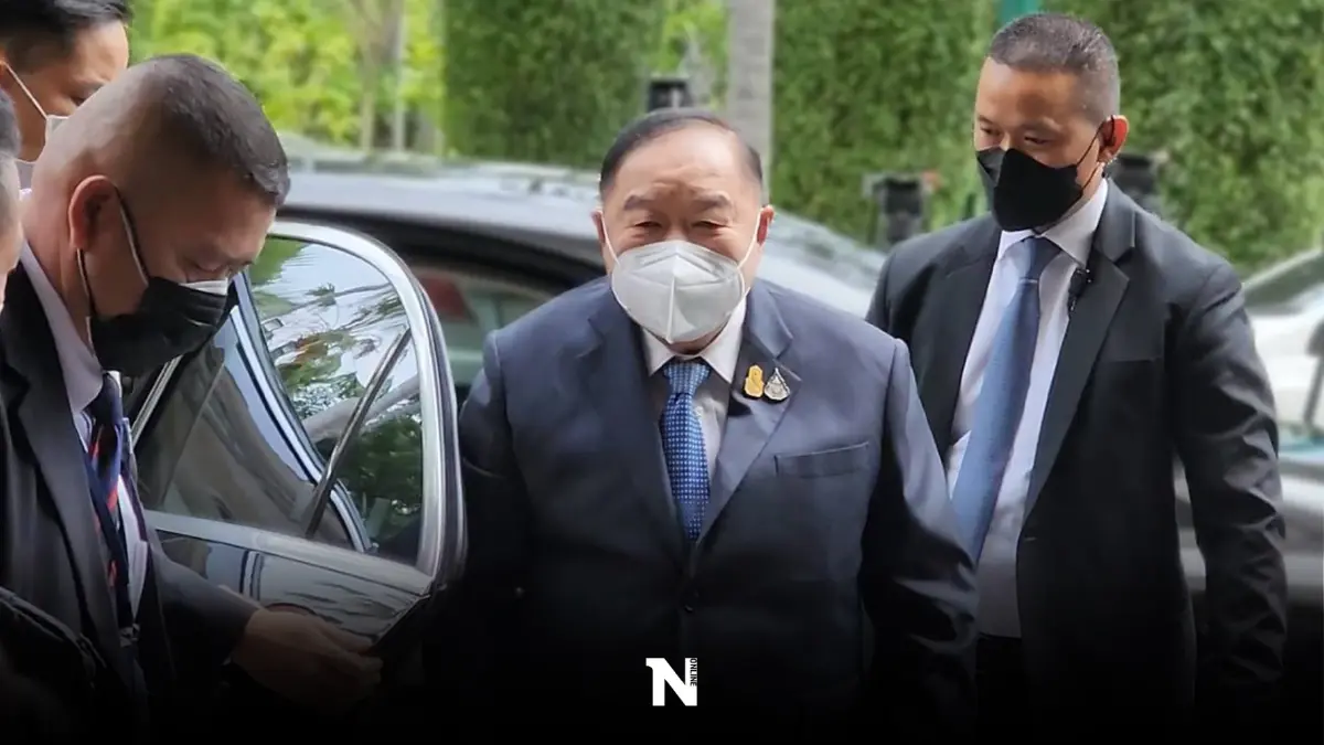 “บิ๊กป้อม”เข้าทำเนียบฯ บอกให้กำลังใจ“บิ๊กตู่”ทุกวัน
