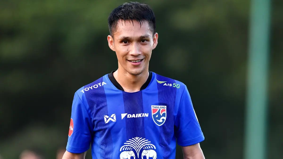 "จักรพันธ์" มั่นใจ "ทีมชาติไทย" ล้างตามาเลเซียในคิงส์คัพได้ "จักรพันธ์" มั่นใจ "ทีมชาติไทย" ล้างตามาเลเซียในคิงส์คัพได้