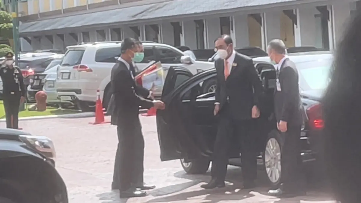 "พล.อ.ประยุทธ์" นำประชุมสภากลาโหม ก่อนศาล รธน.ชี้ชะตาปม "นายกฯ 8 ปี" "พล.อ.ประยุทธ์" นำประชุมสภากลาโหม ก่อนศาล รธน.ชี้ชะตาปม "นายกฯ 8 ปี"