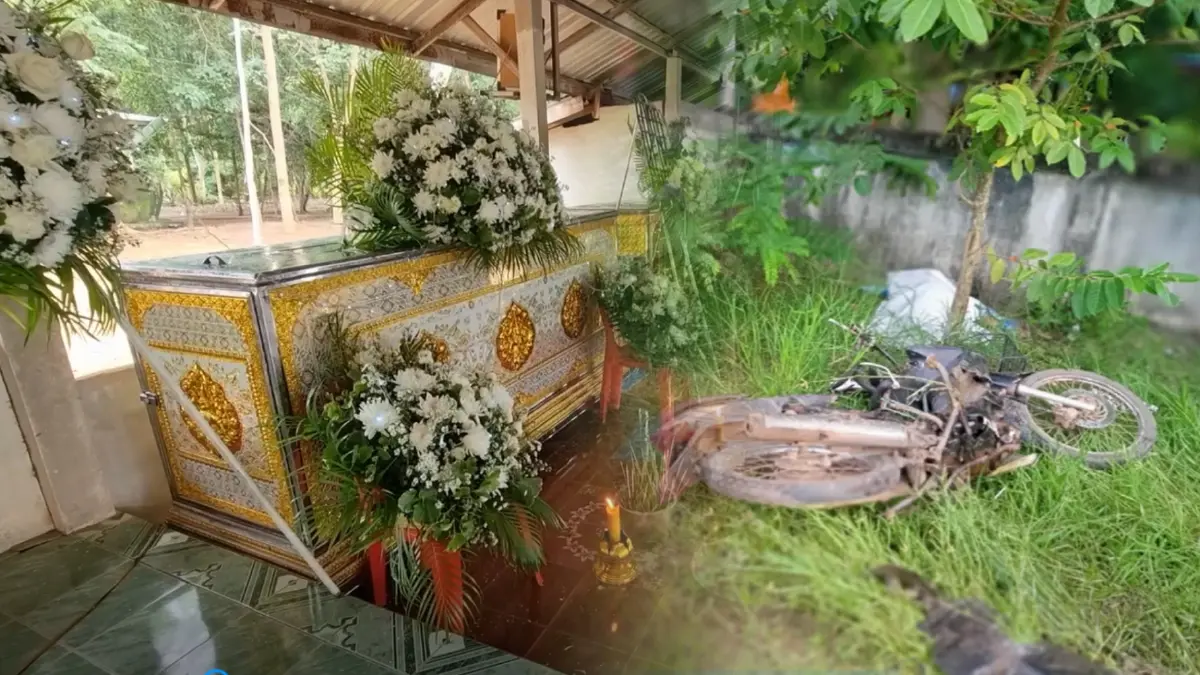ตร. แจ้งข้อหาครูขับกระบะชนตายายหลาน 4 ศพ ขับรถประมาท ญาติร้องไห้ระงมงานศพ