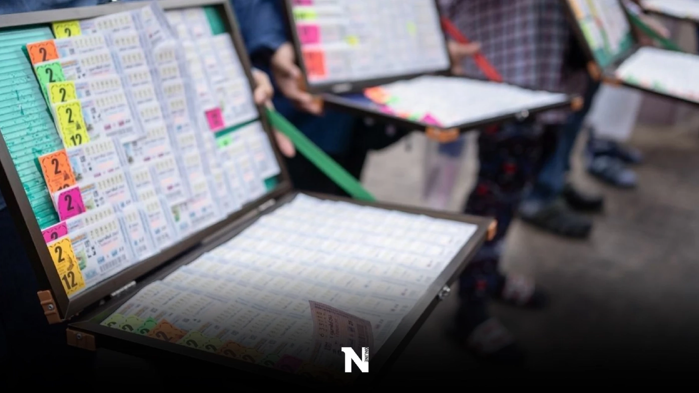 เปิด "สถิติหวยออกวันเสาร์" " ย้อนหลัง 10 ปี งวด 1/10/65 รวบรวมให้คุณครบแล้ว ที่นี่