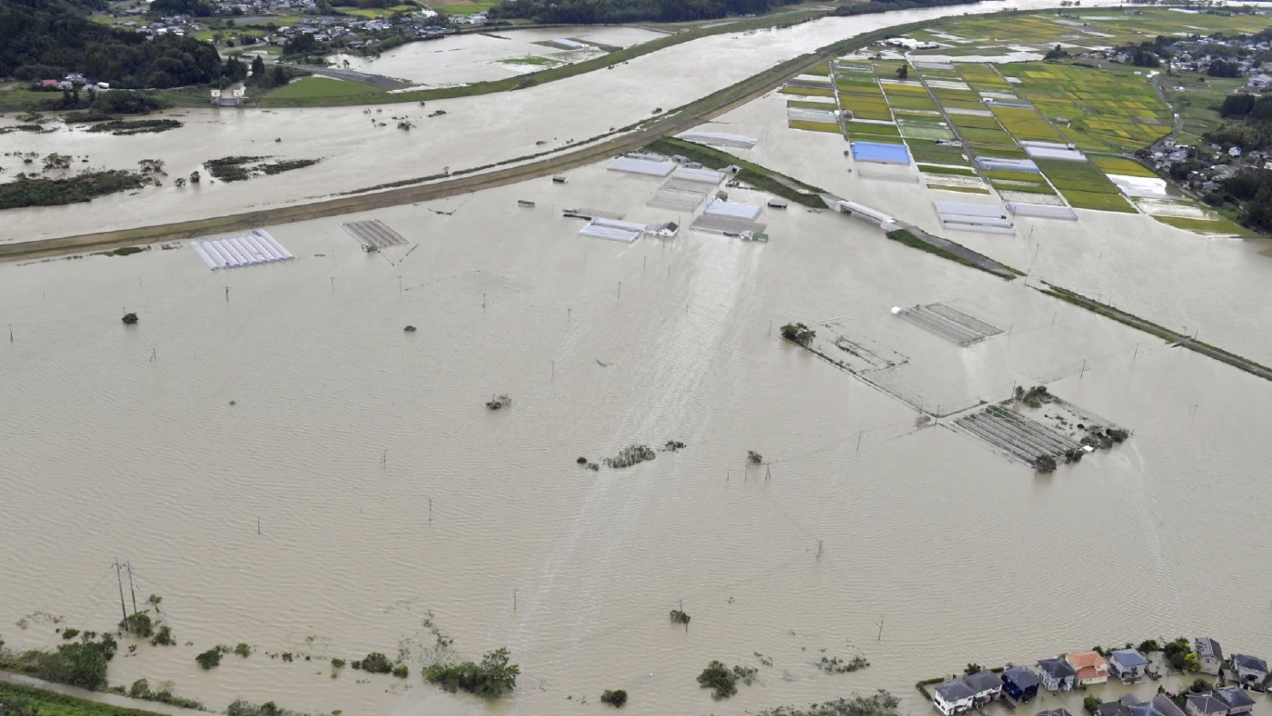 พายุ “นันมาดอล” อ่อนกำลัง หลังถล่มญี่ปุ่นดับ 2 เจ็บกว่าร้อย