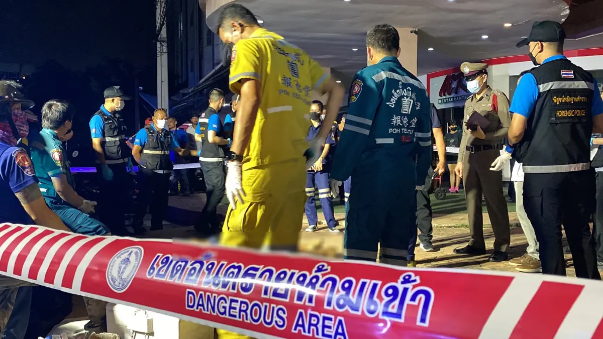 วัยรุ่นชะตาขาด นัดเคลียร์ปัญหากับเพื่อน ถูกขาใหญ่ย่านวัดบึงทองหลาง ยิงดับ วัยรุ่นชะตาขาด นัดเคลียร์ปัญหากับเพื่อน ถูกขาใหญ่ย่านวัดบึงทองหลาง ยิงดับ