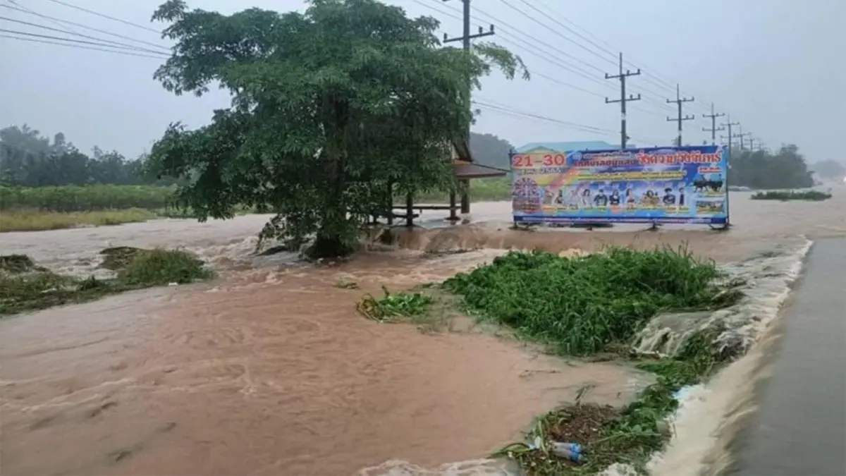 ระยอง 'อ่วม' น้ำท่วมหนักสุดในรอบ 60 ปี!