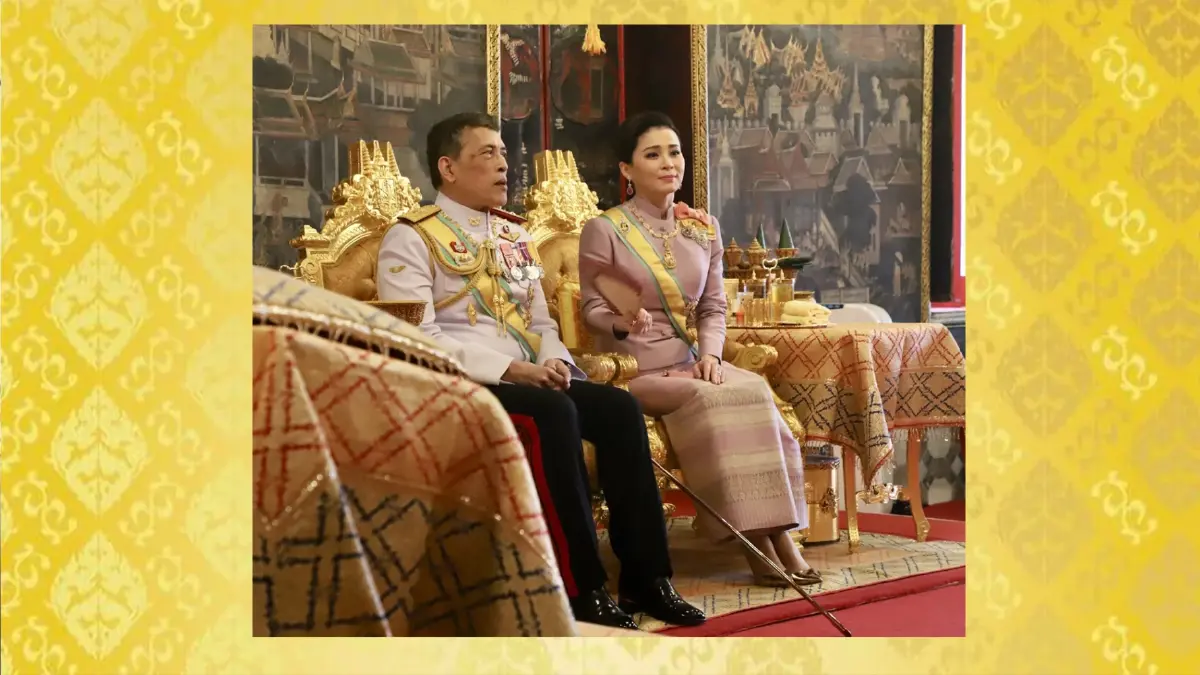 ในหลวง พระราชินี เสด็จฯ ถวายผ้าพระกฐิน วัดราชประดิษฐสถิตมหาสีมารามและวัดอรุณราชวราราม