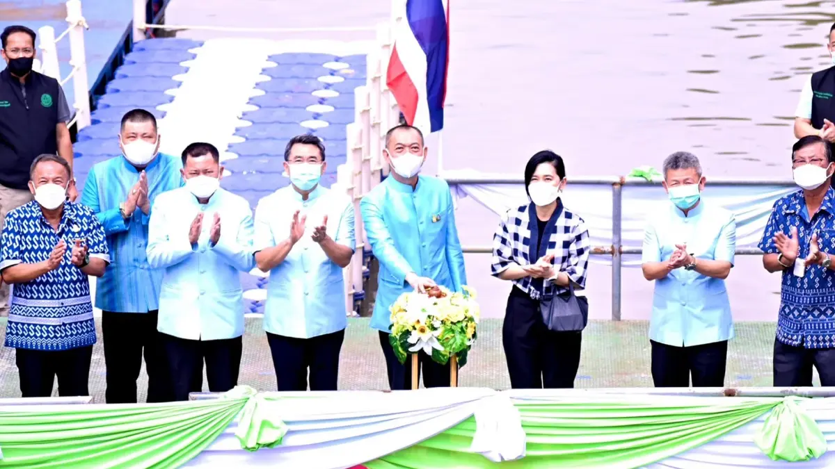 "เฉลิมชัย ประชาร่วมใจ" สะพานเชื่อมการท่องเที่ยวตลาดไทรน้อย "เฉลิมชัย ประชาร่วมใจ" สะพานเชื่อมการท่องเที่ยวตลาดไทรน้อย