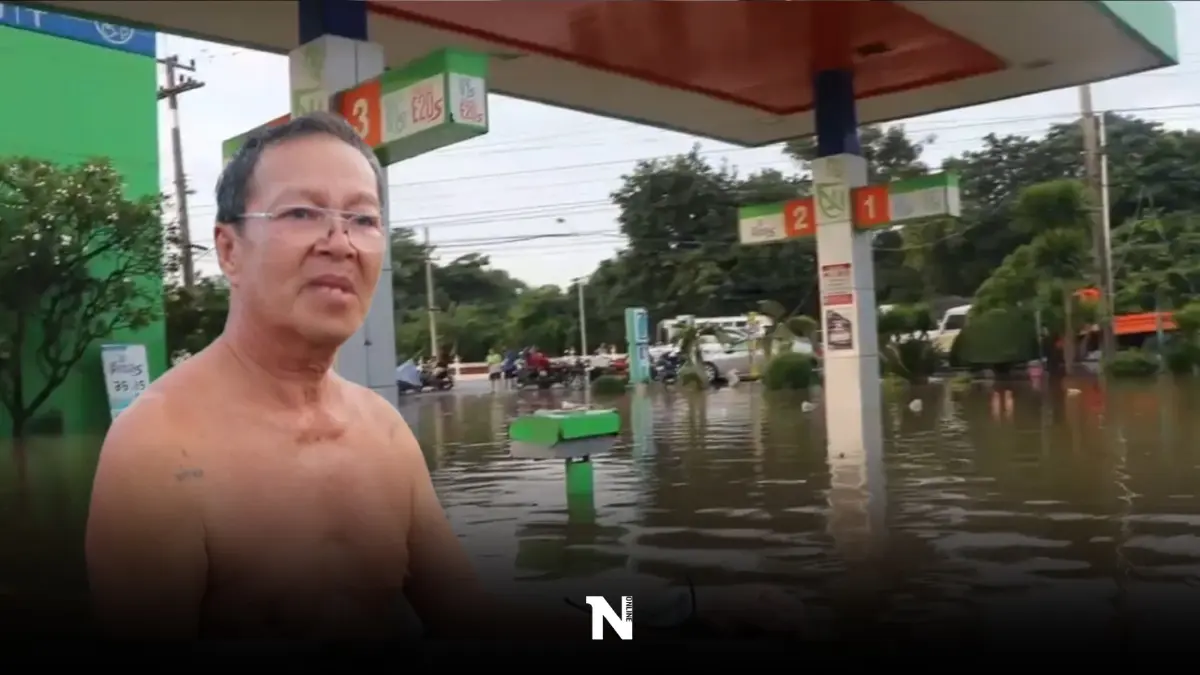 เจ้าของปั๊มน้ำมันหลั่งน้ำตา เร่งขนย้ายหัวจ่าย สิ่งของภายในปั๊ม หลังน้ำท่วมสูง (มีคลิป)