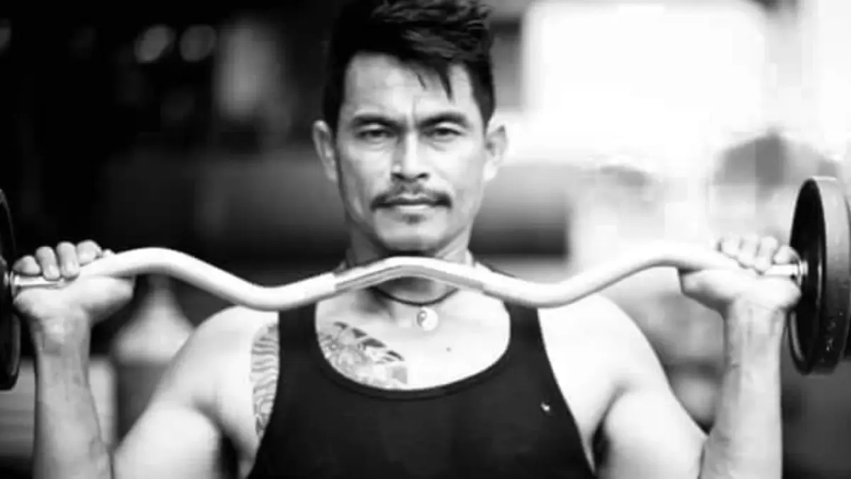 แพทย์สันนิษฐาน "จรัญ งามดี" เสียชีวิตกะทันหัน คาดหัวใจวายเฉียบพลัน แพทย์สันนิษฐาน "จรัญ งามดี" เสียชีวิตกะทันหัน คาดหัวใจวายเฉียบพลัน