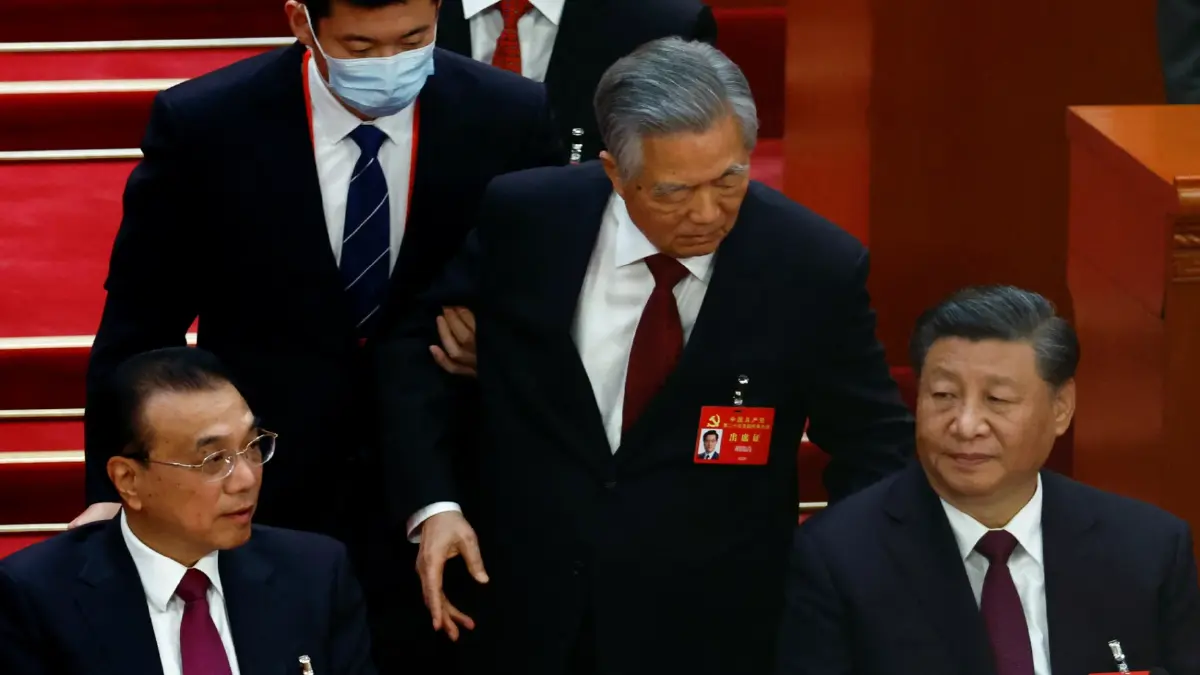 จีนเชิญตัว "หู จิ่นเทา" ออกจากการประชุมอาจเป็น "เจตนา"