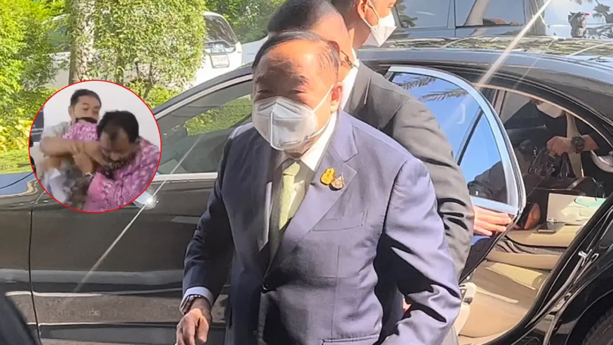 "บิ๊กป้อม" ขอ อย่าใช้ความรุนแรง ปม เหตุชายบุกทำร้าย "ศรีสุวรรณ" "บิ๊กป้อม" ขอ อย่าใช้ความรุนแรง ปม เหตุชายบุกทำร้าย "ศรีสุวรรณ"