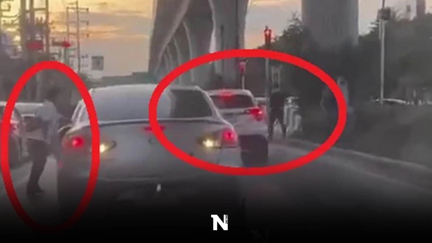 เปิดวงจรปิด ล่าระทึก สกัดจับแก๊งยา แยกห้างดัง ย่านบางแค(มีคลิป)