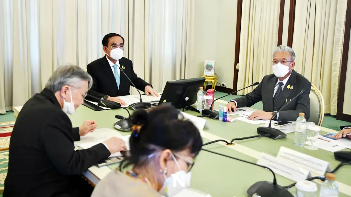 "บิ๊กตู่"ถกเตรียมพร้อมรับประชุมเอเปคยันแขกเข้าร่วมงานเพียบ "บิ๊กตู่"ถกเตรียมพร้อมรับประชุมเอเปคยันแขกเข้าร่วมงานเพียบ
