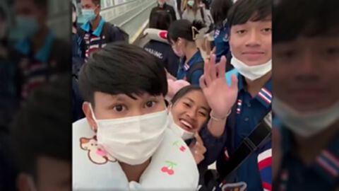 "บิว ภูริพล" นำทัพกรีฑาเดินทางกลับไทย หลังคว้า 2 ทอง 6 เงิน ศึกยุวชนเอเชีย "บิว ภูริพล" นำทัพกรีฑาเดินทางกลับไทย หลังคว้า 2 ทอง 6 เงิน ศึกยุวชนเอเชีย
