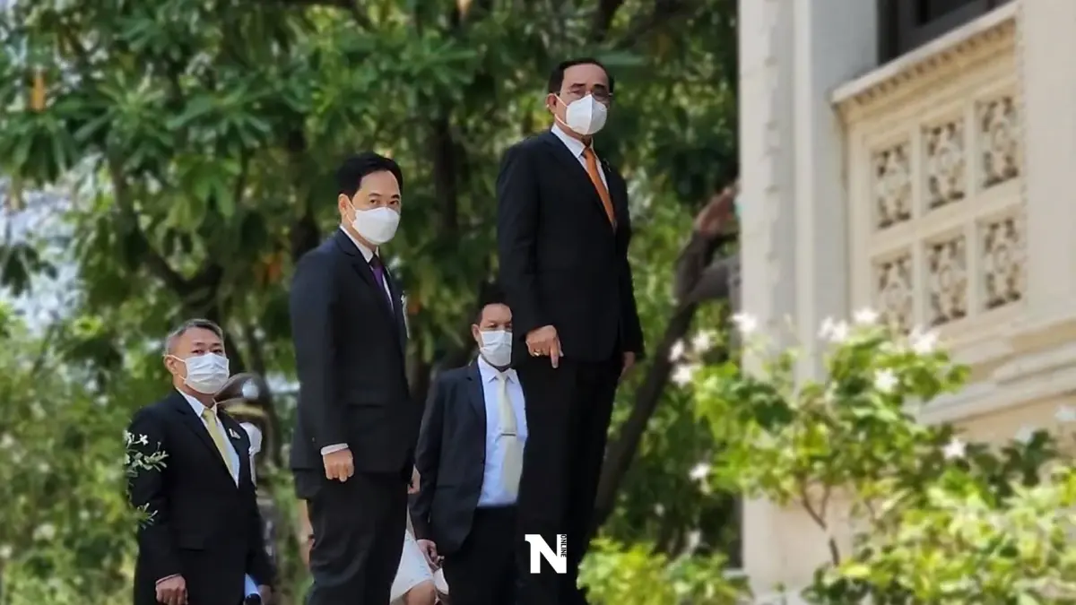 “บิ๊กตู่”ปัดตอบ“ทศพร”ลาออกบอร์ดปตท.เตรียมนั่งรัฐมนตรี “บิ๊กตู่”ปัดตอบ“ทศพร”ลาออกบอร์ดปตท.เตรียมนั่งรัฐมนตรี
