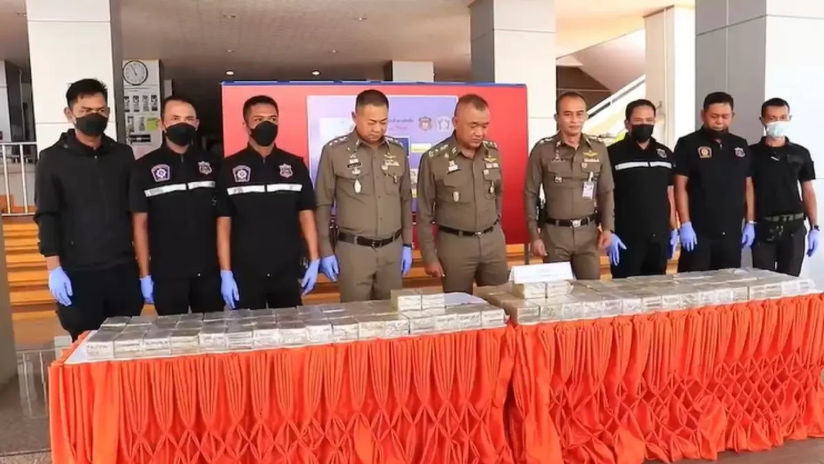 ยึดเฮโรอีน 110 กก. มูลค่า 300 ล้านบาท ปลายทางมาเลเซีย ยึดเฮโรอีน 110 กก. มูลค่า 300 ล้านบาท ปลายทางมาเลเซีย
