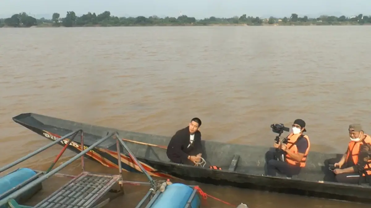 "โตโน่" ลงเรือสำรวจแม่น้ำโขง ก่อนว่ายจริง 22 ต.ค. นี้ ลั่นพร้อมแล้ว 100% "โตโน่" ลงเรือสำรวจแม่น้ำโขง ก่อนว่ายจริง 22 ต.ค. นี้ ลั่นพร้อมแล้ว 100%