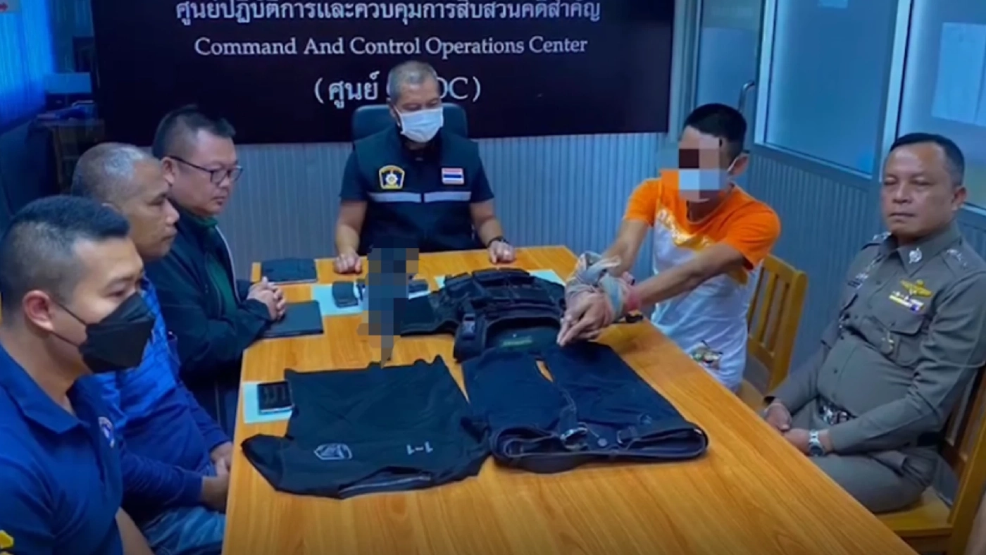 “จ่าเบิร์ด” ย่องมอบตัว หลังหนีซ่อนบ้านร้างห่างที่ทำงาน 1.5 กม.