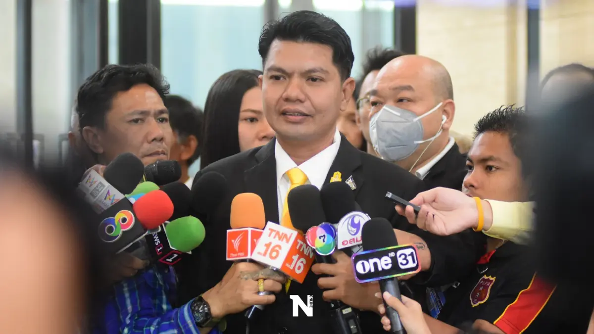 "พีระวิทย์"โพสต์ทำงานช่วยปชช.ต่อแม้หลุดส.ส.พร้อมฝากเลขาฯนั่งผู้แทน "พีระวิทย์"โพสต์ทำงานช่วยปชช.ต่อแม้หลุดส.ส.พร้อมฝากเลขาฯนั่งผู้แทน