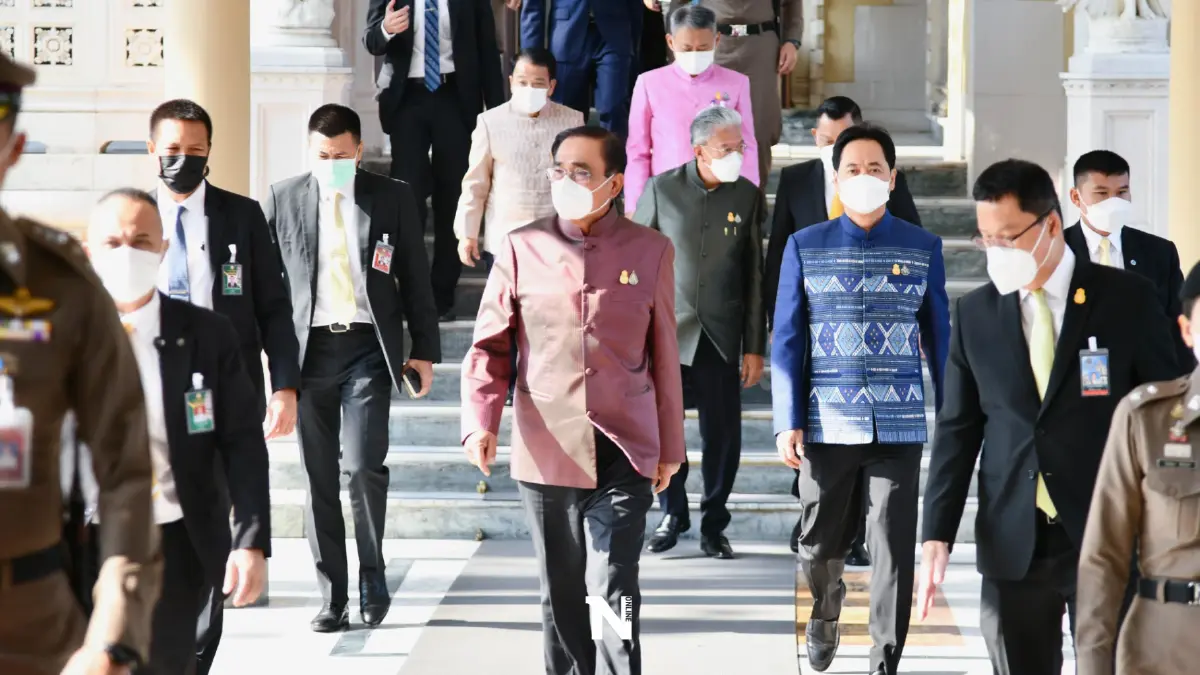 ประชุมครม. เงียบเหงา "รัฐมนตรี" ขอลาเพียบเหตุติดภารกิจ ประชุมครม. เงียบเหงา "รัฐมนตรี" ขอลาเพียบเหตุติดภารกิจ
