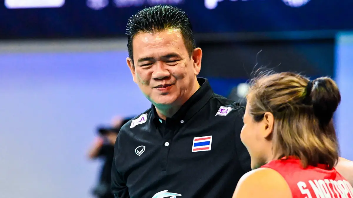"โค้ชด่วน" ชื่นชมทีมชุดนี้พัฒนาอย่างก้าวกระโดด ชี้มี 2 จุดต้องแก้ต่อ "โค้ชด่วน" ชื่นชมทีมชุดนี้พัฒนาอย่างก้าวกระโดด ชี้มี 2 จุดต้องแก้ต่อ
