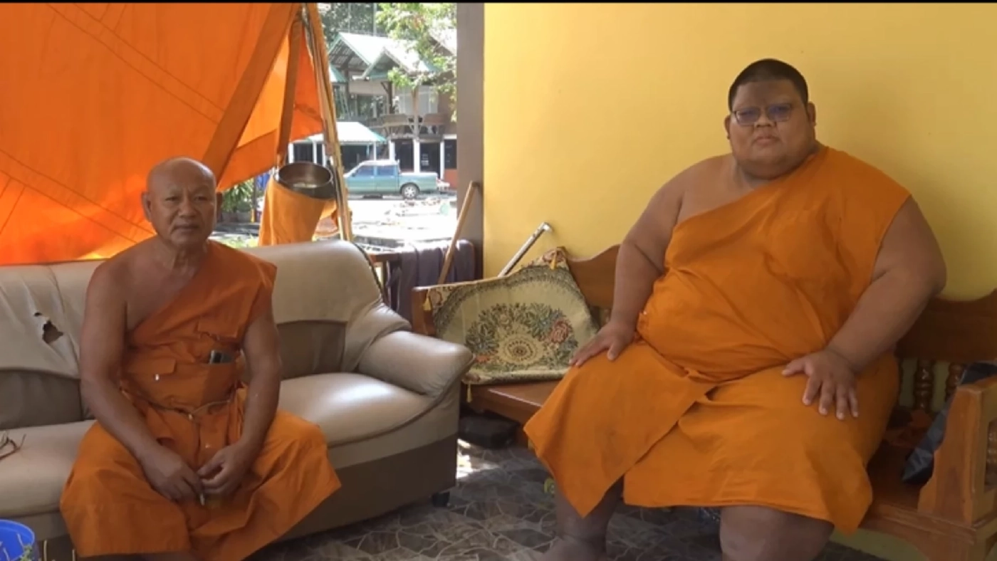 หลวงพี่วัดชลบุรี วอนขอความช่วยเหลือ ป่วยเป็นโรคอ้วนหนักกว่า 270 กก.