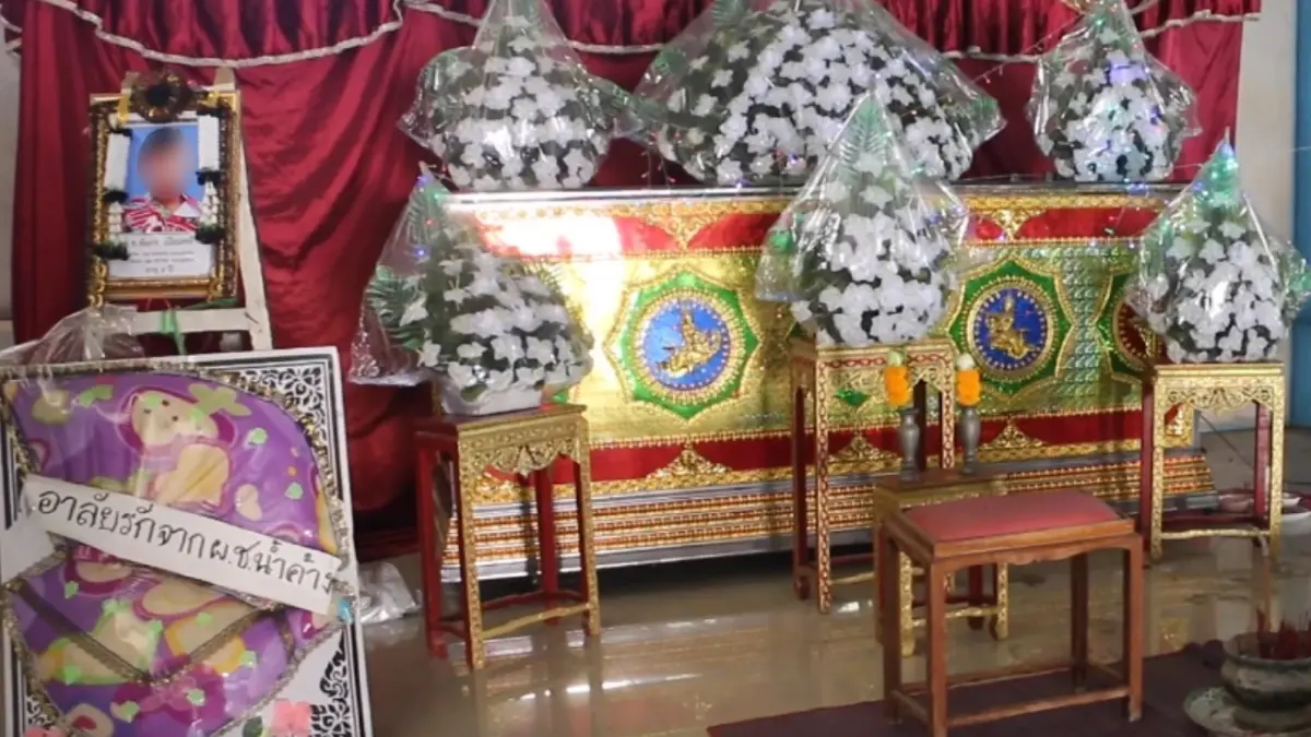 “เด็ก 9 ขวบ” รับจ้างหักข้าวโพดหวังนำเงินซื้อของเล่น ถูกปืนดักสัตว์ยิงดับ