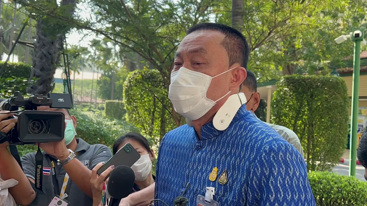 "ศักดิ์สยาม" รอกกต.ชี้ขาด ส.ส.ช่วยน้ำท่วม ระบุ ให้ปชช. ตัดสิน พปชร.จับมือพท. "ศักดิ์สยาม" รอกกต.ชี้ขาด ส.ส.ช่วยน้ำท่วม ระบุ ให้ปชช. ตัดสิน พปชร.จับมือพท.