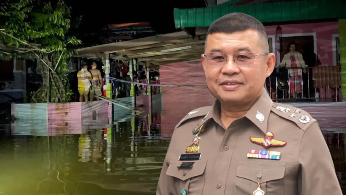 ผบ.ตร.สั่ง ตชด.ลงเรือออกตระเวนดูแลประชาชนถูกน้ำท่วม ผบ.ตร.สั่ง ตชด.ลงเรือออกตระเวนดูแลประชาชนถูกน้ำท่วม