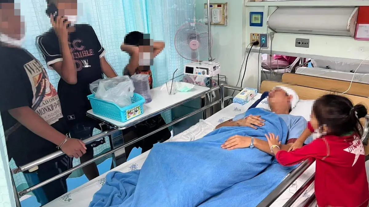 สุดอุกอาจ กลุ่มชายฉกรรจ์ควงอาวุธปล้น พ่อค้ากัญชา โคม่า(มีคลิป)