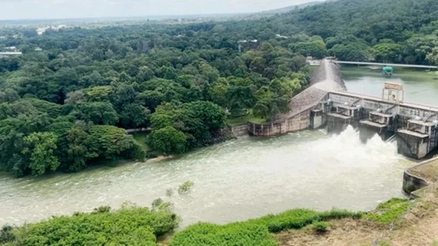 กฟผ. แจ้งระดับน้ำเขื่อนอุบลรัตน์วิกฤต เตือน 5 จว.ริมน้ำชี ระวังน้ำล้นท่วม