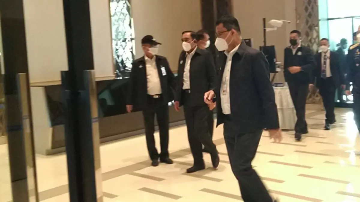 จับตานายกฯ ลงพื้นที่ขอนแก่น- อุบลฯ ตรวจสถานการณ์น้ำท่วม จะมีป้ายต้อนรับ? จับตานายกฯ ลงพื้นที่ขอนแก่น- อุบลฯ ตรวจสถานการณ์น้ำท่วม จะมีป้ายต้อนรับ?