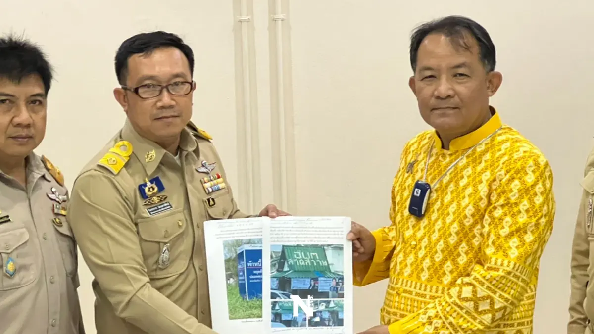 กกต.สอบ "ศรีสุวรรณ" เอาผิดป้ายหาเสียง "ภูมิใจไทย-สร้างอนาคตไทย-ไทยสร้างไทย" ผิดระเบียบ กกต.สอบ "ศรีสุวรรณ" เอาผิดป้ายหาเสียง "ภูมิใจไทย-สร้างอนาคตไทย-ไทยสร้างไทย" ผิดระเบียบ