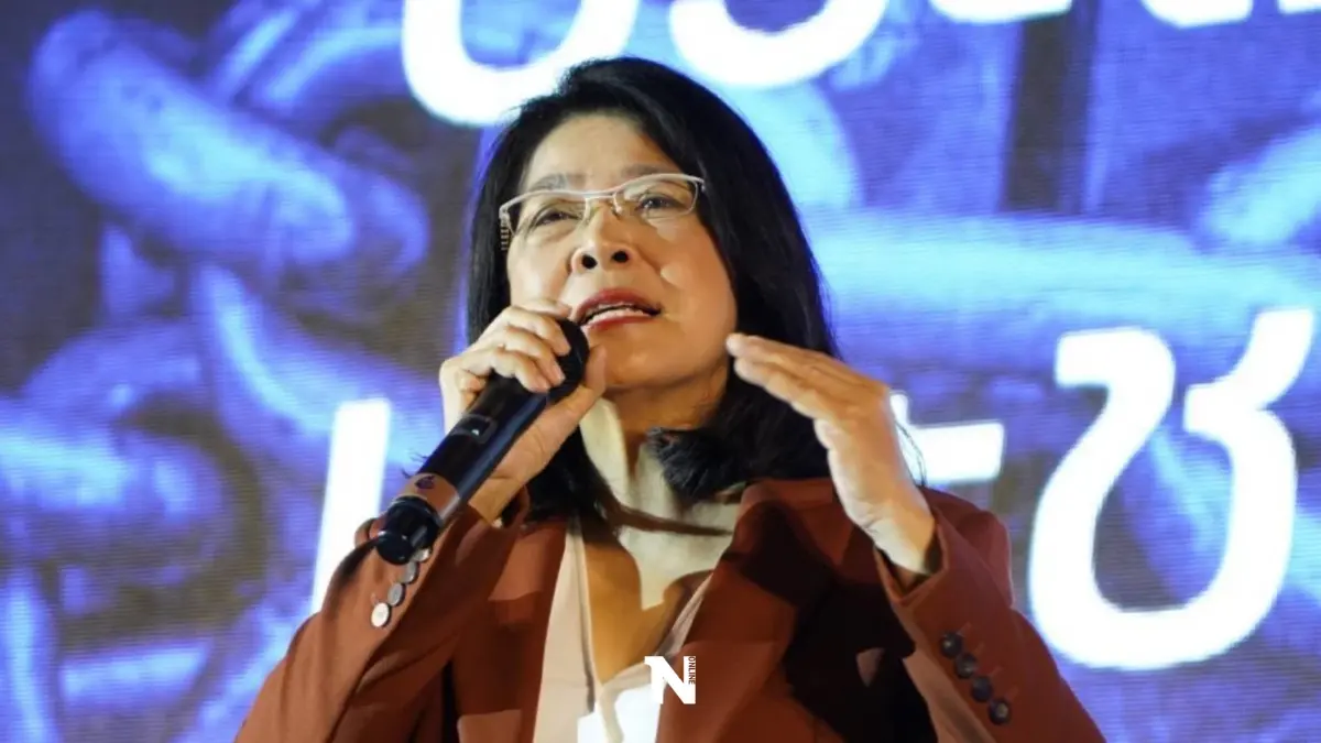 "ไทยสร้างไทย"ชูแก้รัฐธรรมนูญทลายอุปสรรคคนตัวเล็กปลดล็อกปัญหาปากท้อง "ไทยสร้างไทย"ชูแก้รัฐธรรมนูญทลายอุปสรรคคนตัวเล็กปลดล็อกปัญหาปากท้อง