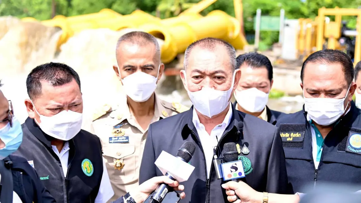 "เฉลิมชัย" สั่งด่วน เร่งช่วยเหลือเกษตรกรหลังน้ำลด ย้ำ "เราไม่ทิ้งกัน"