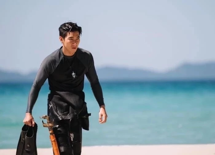 ดราม่าไม่แผ่ว ล่าสุด "โตโน่ ภาคิน" โดนชาวเน็ตแห่โยงถึง "แตงโม" ปมว่ายน้ำข้ามโขง