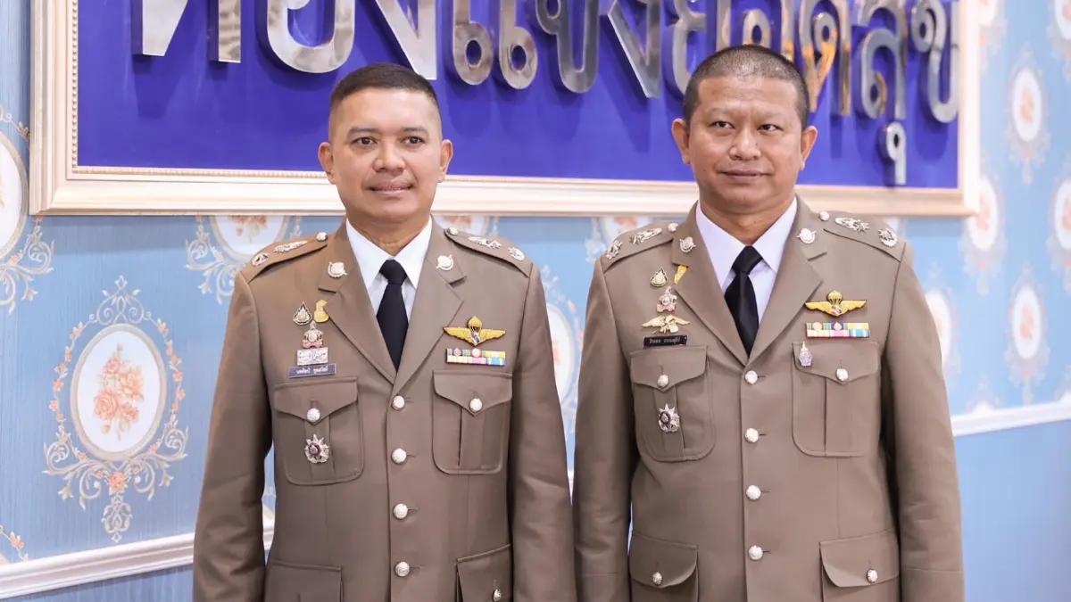 “เดอะจ๋อ” รับไม้ต่อ “รองนพศิลป์” สานต่อนโยบาย คุมนักสืบนครบาล “เดอะจ๋อ” รับไม้ต่อ “รองนพศิลป์” สานต่อนโยบาย คุมนักสืบนครบาล