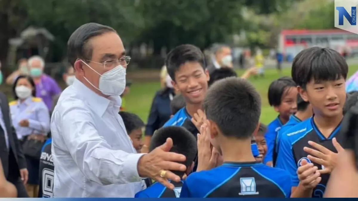 “บิ๊กตู่” ย้ำ กับเยาวชนอย่าลืมประวัติศาสตร์ รักประเทศชาติ “บิ๊กตู่” ย้ำ กับเยาวชนอย่าลืมประวัติศาสตร์ รักประเทศชาติ
