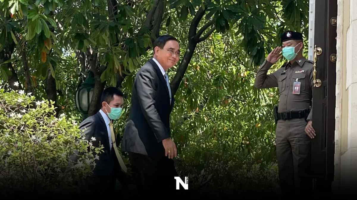 “บิ๊กตู่” โยนสภาฯ หย่าศึก “ภท.-ปชป.” ปมขัดแย้ง กม.กัญชา “บิ๊กตู่” โยนสภาฯ หย่าศึก “ภท.-ปชป.” ปมขัดแย้ง กม.กัญชา