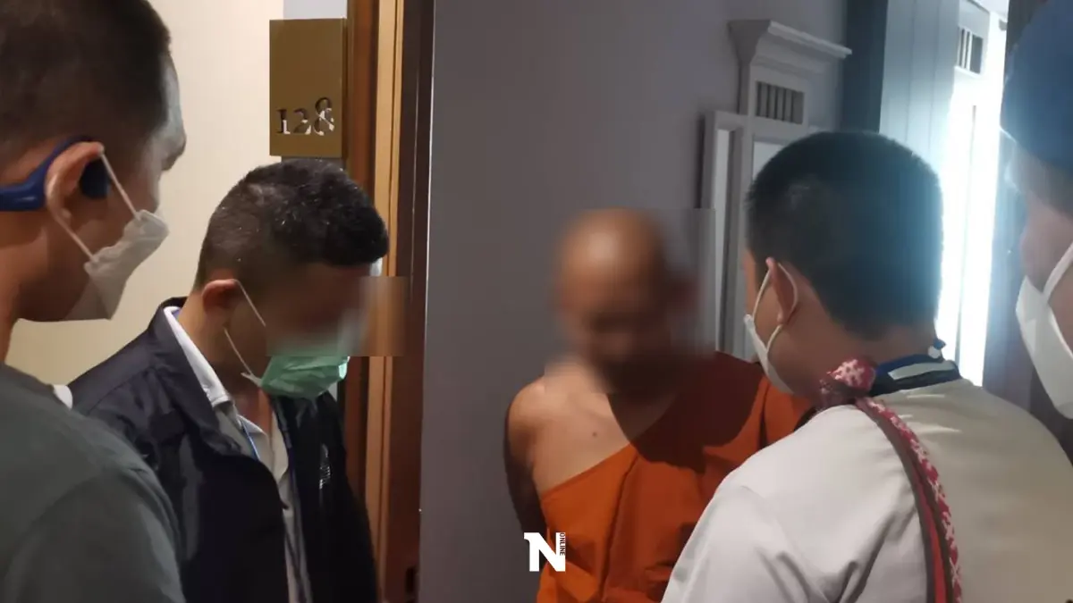 บุกรวบ “พระมหาอภิวรรณ” ล่วงละเมิดสามเณร คาโรงแรม (มีคลิป) บุกรวบ “พระมหาอภิวรรณ” ล่วงละเมิดสามเณร คาโรงแรม (มีคลิป)