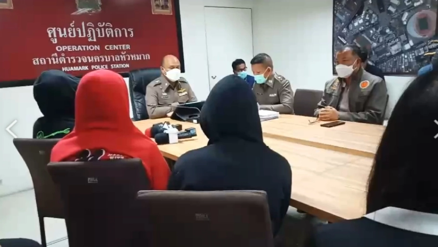 ตร.ออกหมายจับแก๊ง นร.ช่าง รุมซ้อมอริ - บังคับอมนกเขา พบร่วมก่อเหตุ 17 ราย