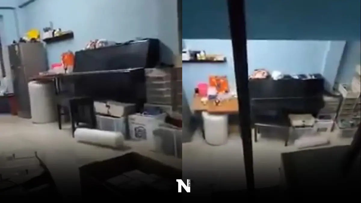 เจ้าของเปิดใจ เปียโนเล่นเองตอนตี 5 ทำขนลุกทั้งบ้าน (มีคลิป) เจ้าของเปิดใจ เปียโนเล่นเองตอนตี 5 ทำขนลุกทั้งบ้าน (มีคลิป)