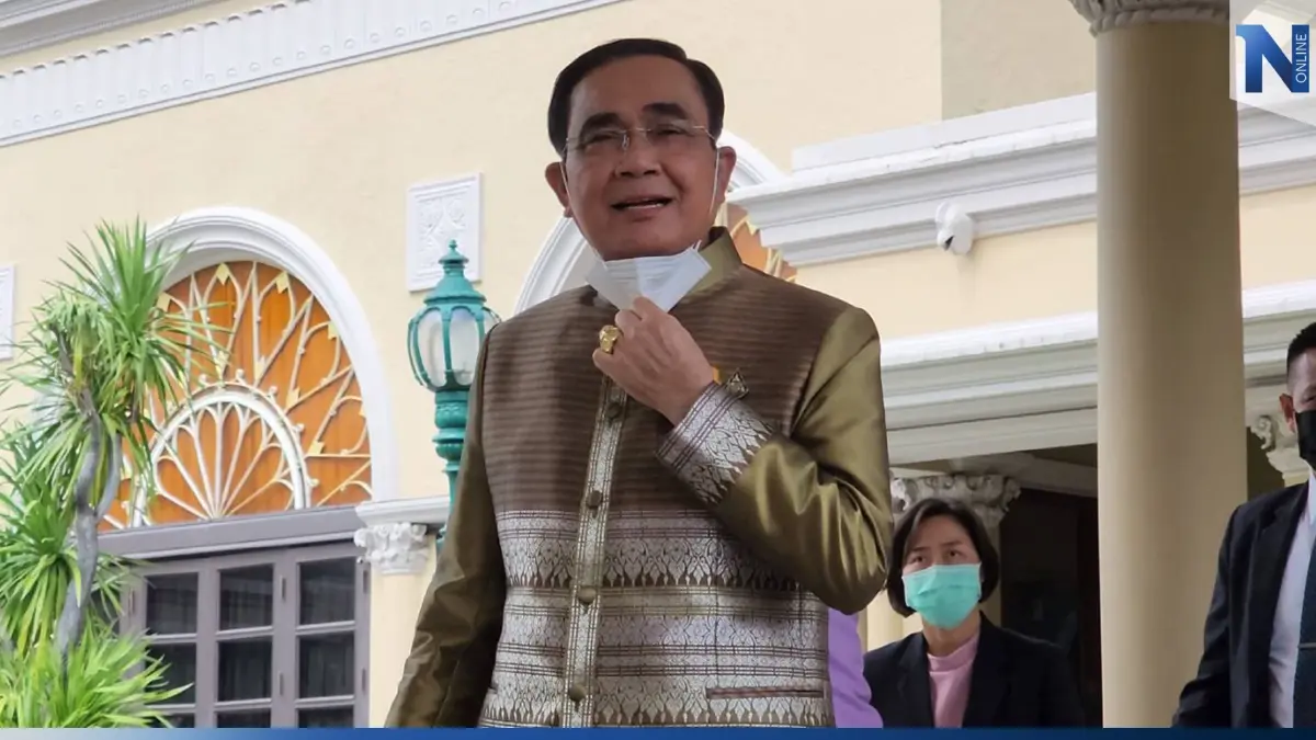 "บิ๊กตู่" อารมณ์ดี ไม่ตอบปรับครม. แต่ถอดแมส "สวัสดีนะจ้ะ" "บิ๊กตู่" อารมณ์ดี ไม่ตอบปรับครม. แต่ถอดแมส "สวัสดีนะจ้ะ"