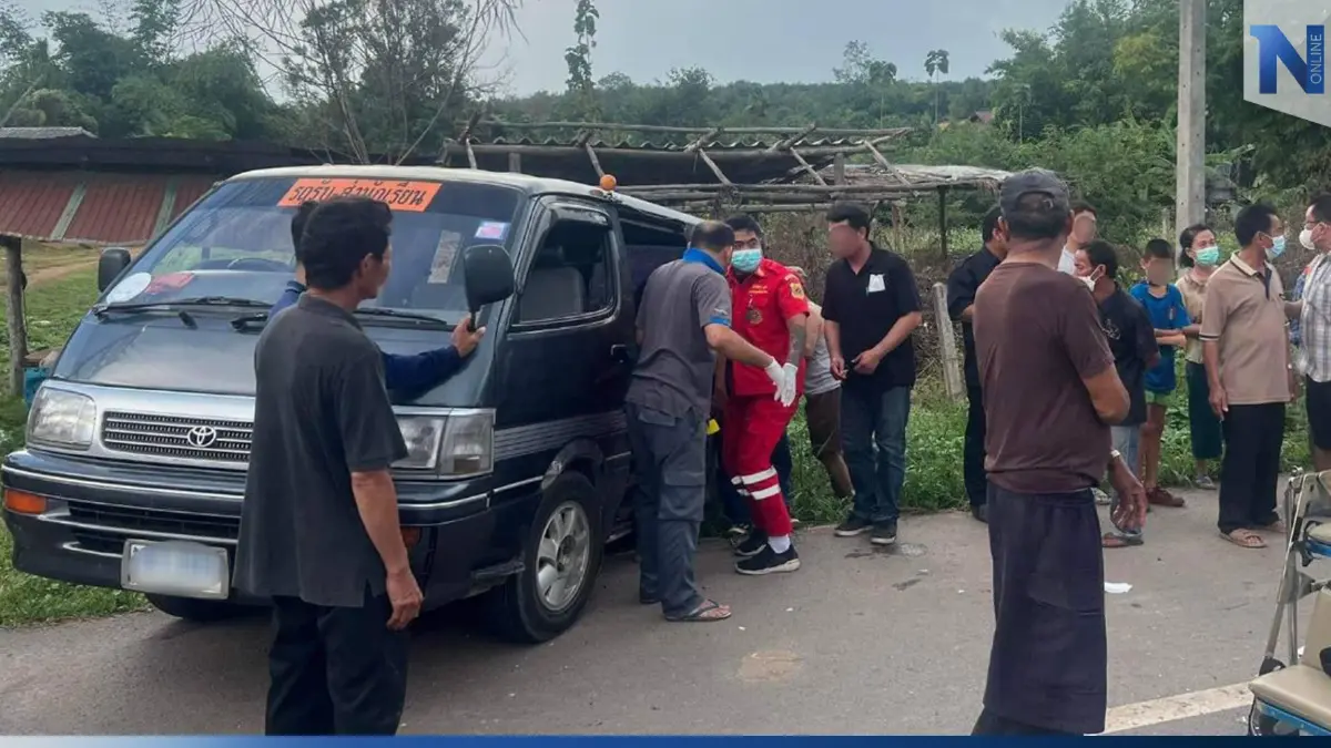 เด็กบาดเจ็บทั้งคัน กระบะชนท้ายรถรับส่งนักเรียน จ่อจัดระเบียบรถรับส่งนร. เด็กบาดเจ็บทั้งคัน กระบะชนท้ายรถรับส่งนักเรียน จ่อจัดระเบียบรถรับส่งนร.