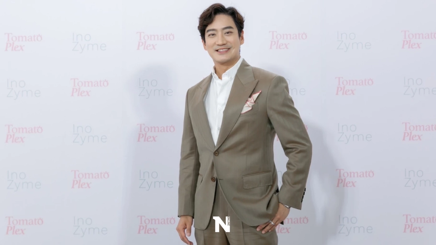 เทรนด์สุขภาพมาแรง “หมอโอ๊ค” เปิดตัวอาหารเสริม ดึง “เต้ย” เป็นพรีเซ็นเตอร์