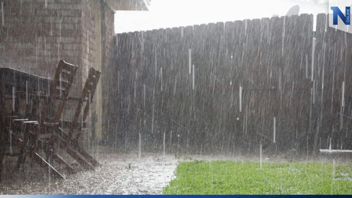 ฝนตกต่อเนื่อง! กรมอุตุฯ เตือน 45 จังหวัด รับมือ"ฝนตกหนัก" กรุงเทพฝนถล่ม 70%