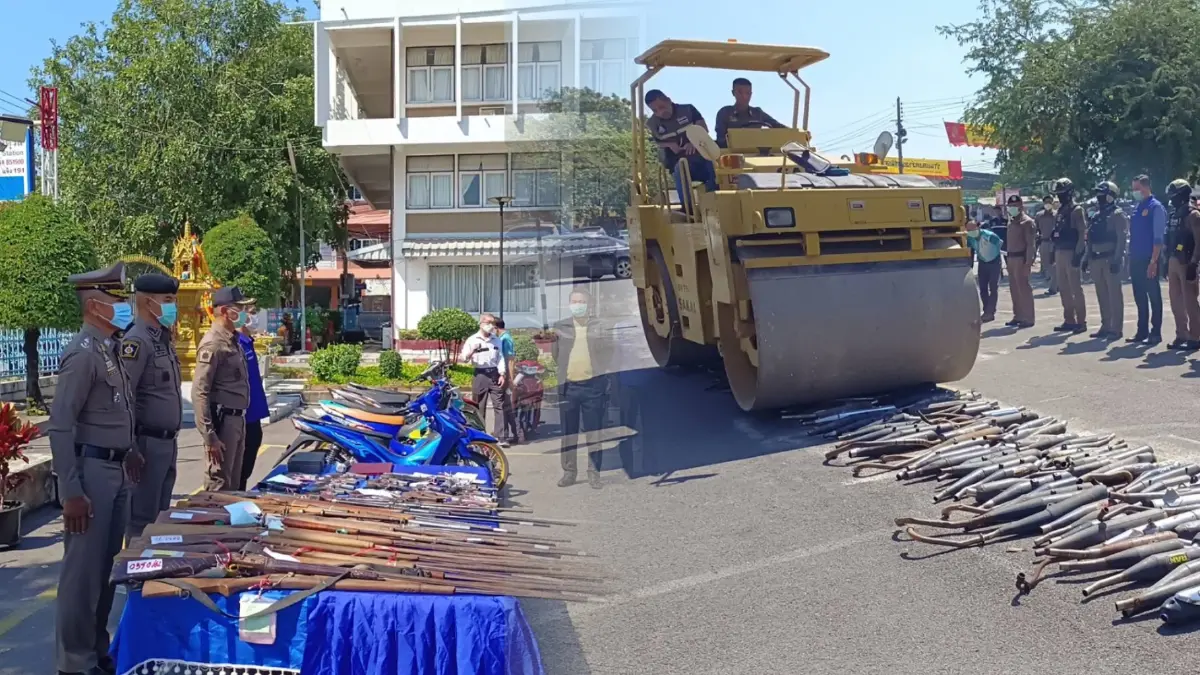 ตร.ชัยภูมิ ระดมกวาดล้างอาชญากรรม รับลอยกระทง จับอาวุธปืน เด็กแว้น เพียบ ตร.ชัยภูมิ ระดมกวาดล้างอาชญากรรม รับลอยกระทง จับอาวุธปืน เด็กแว้น เพียบ